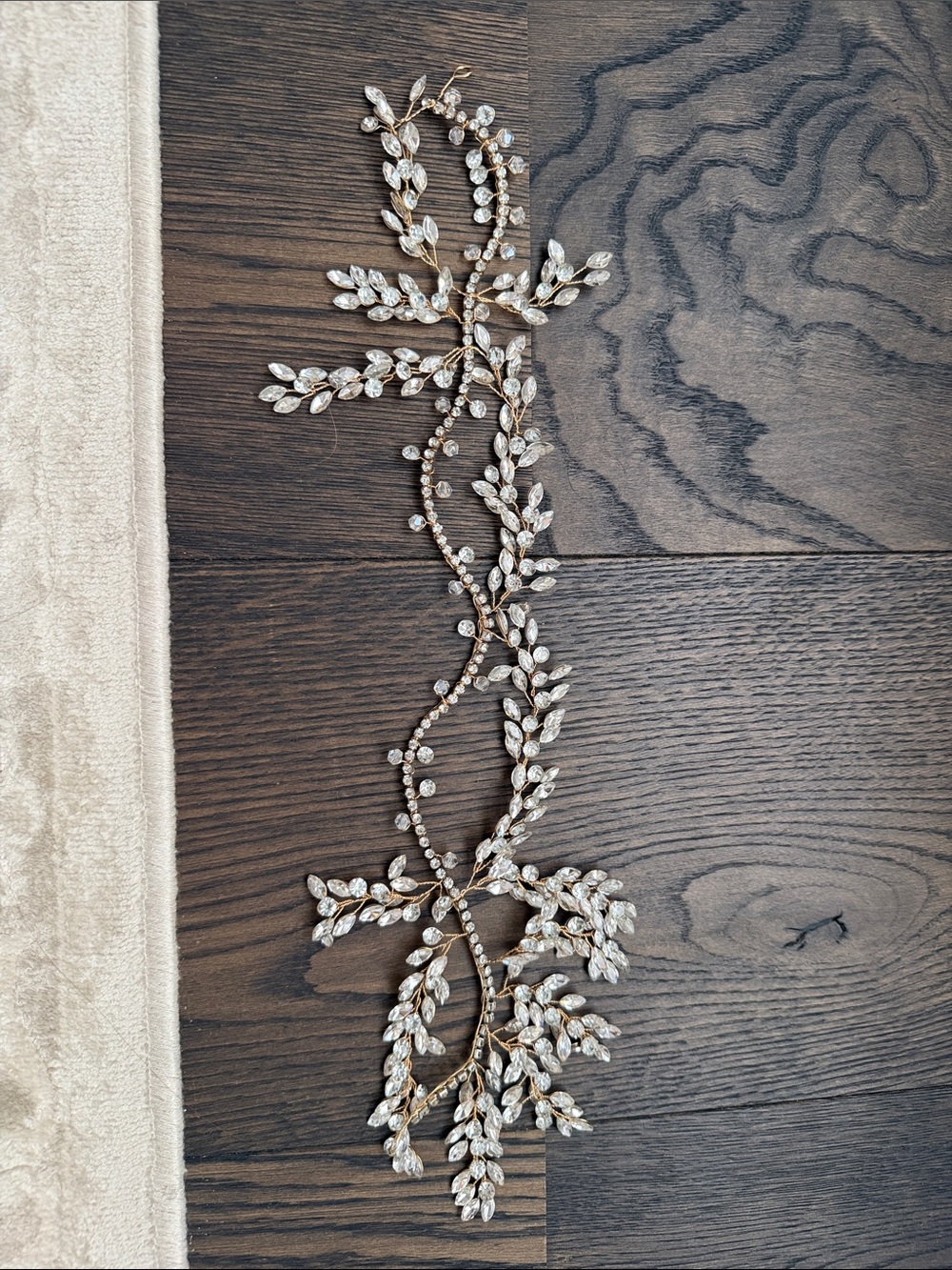 Elegant Crystal Leaf hair piece